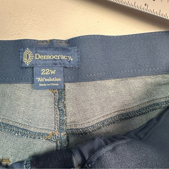 Democracy Women's Dark Blue Skinny Jeans - Picture 7 of 8